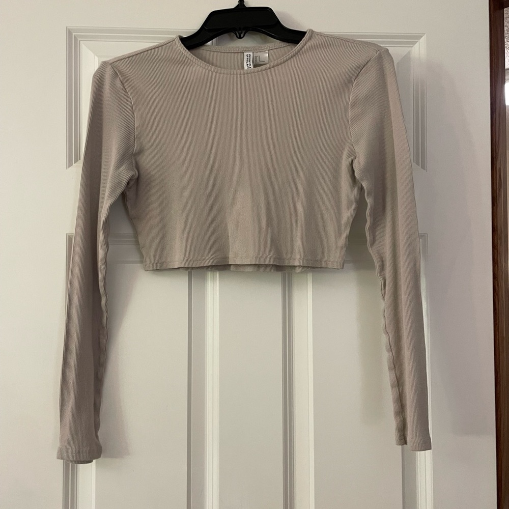 Cream crop long sleeve